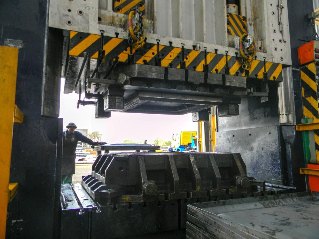 Structa Vehicles Structa Technology Manufacturing Facilities - Prestank